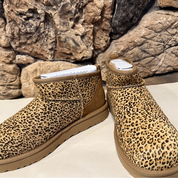 UGG Classic Ultra Mini Speckles - Picture 6 of 7